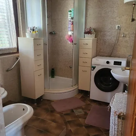 Lucky Star - 2 Bedroom, Sea View, Gated Yard, Free Parking, Bbq Apartament *