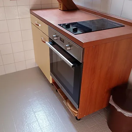 Lucky Star - 2 Bedroom, Sea View, Gated Yard, Free Parking, Bbq Appartement