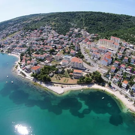 Lucky Star - 2 Bedroom, Sea View, Large Balcony, Free Parking, Bbq Apartamento *