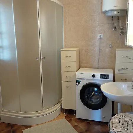 Apartamento Lucky Star - 2 Bedroom, Sea View, Large Balcony, Free Parking, Bbq Trogir