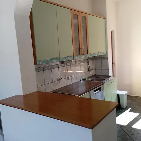 Apartamento Lucky Star - 2 Bedroom, Sea View, Large Balcony, Free Parking, Bbq Trogir